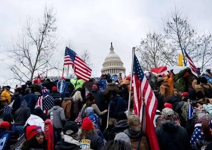 特朗普计划撤销拜登的气候支出，加拿大或收益