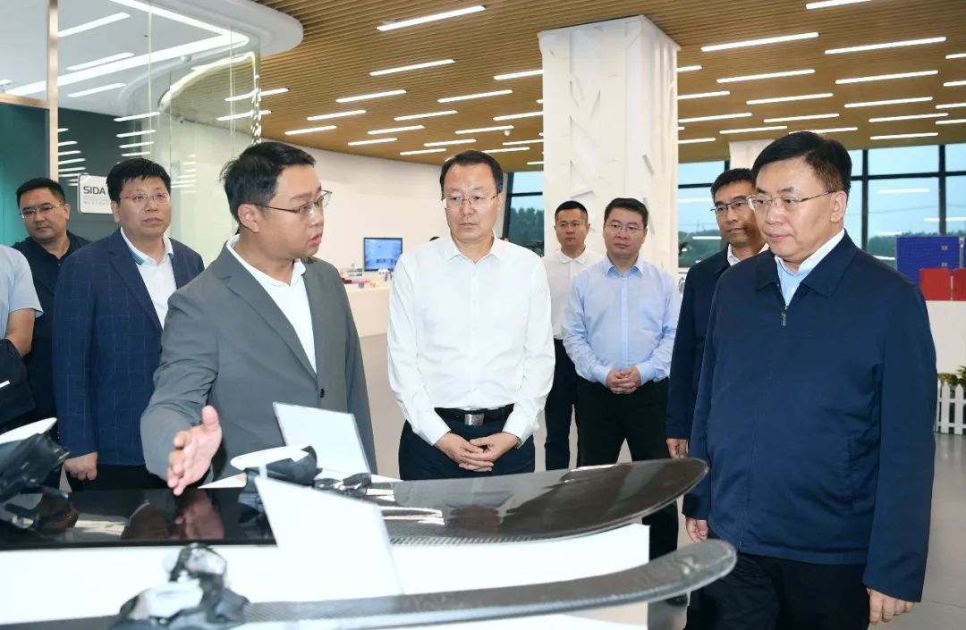包钢集团携手银河证券“星企服务行”落地包头 包钢集团科技创新与全球布局提速