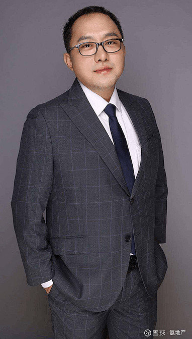中南传媒：选举贺砾辉为董事长