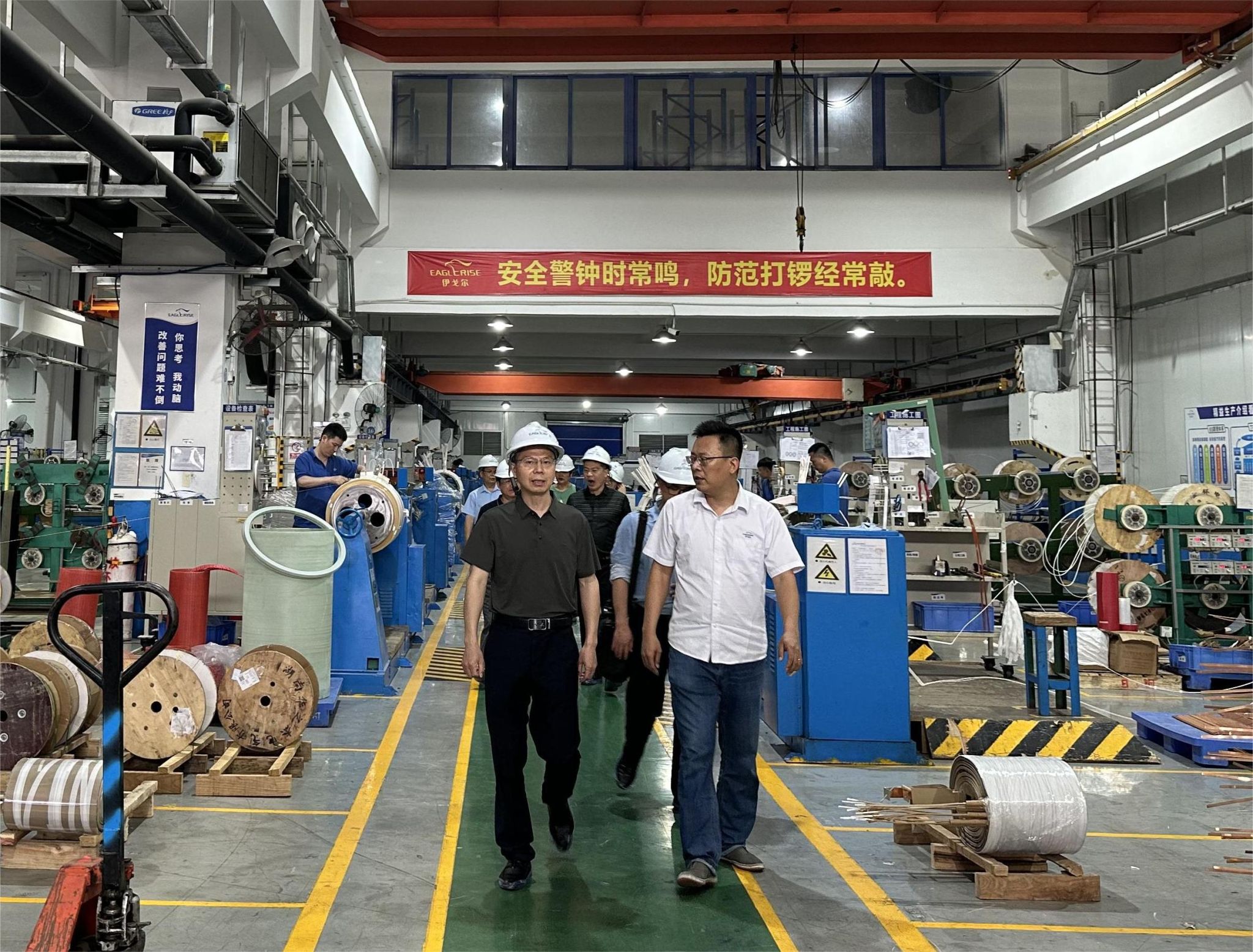 伊戈尔：目前公司已在佛山、江西吉安、安徽、马来西亚、泰国建成生产基地