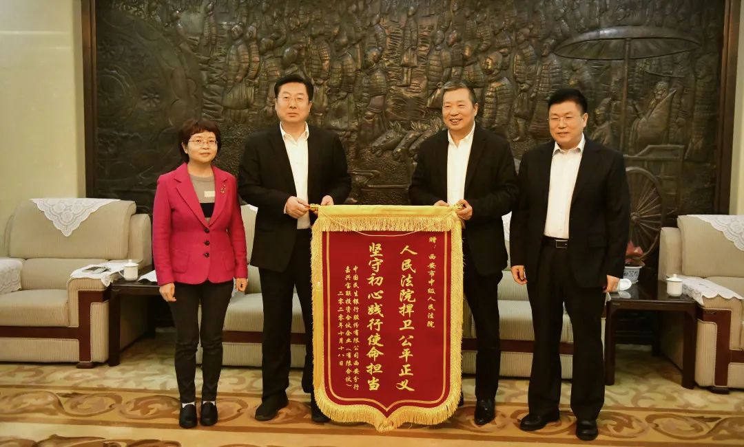 透视青岛银行：数千万债权处置“僵局”，财报三大隐忧浮现