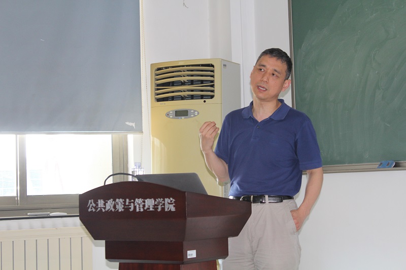 科学大讲堂传递科技创新“火种”