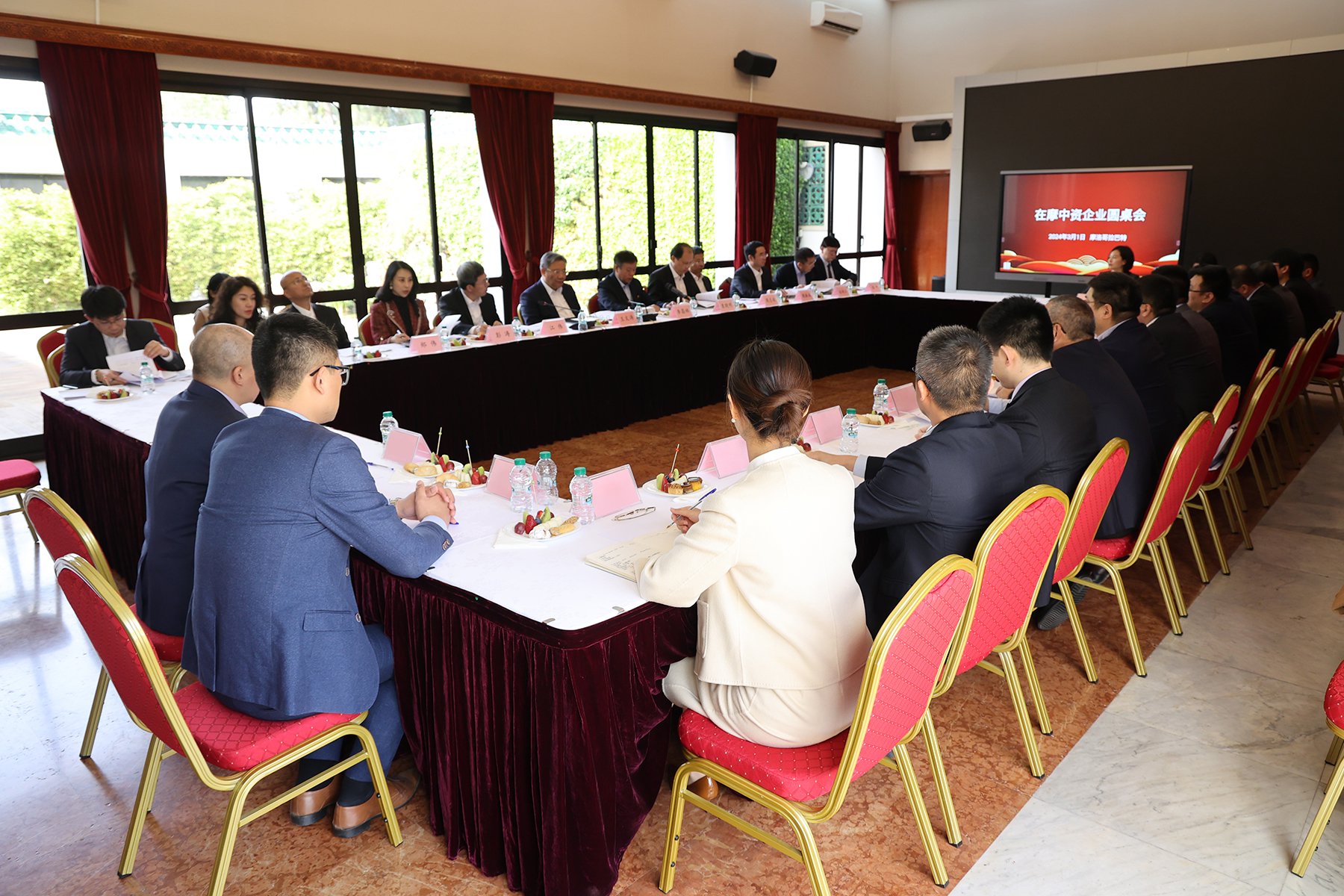 王文涛部长与欧盟委员会贸易和经济安全委员谢夫乔维奇举行视频会谈