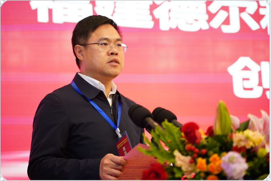 华纬科技:股东万泽投资拟减持不超1.92%公司股份