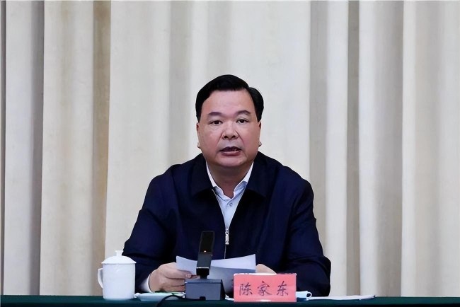 中纪委连打三虎