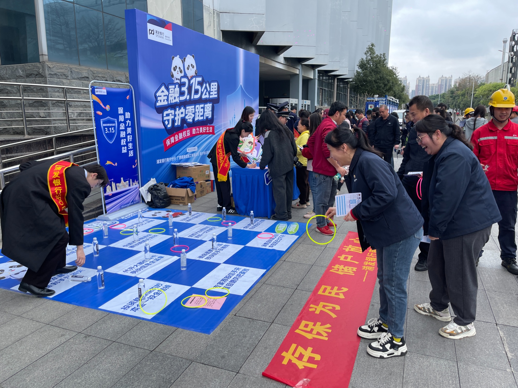 引导金融资源服务园区企业 第十九届金洽会“园区行”活动走进崇明