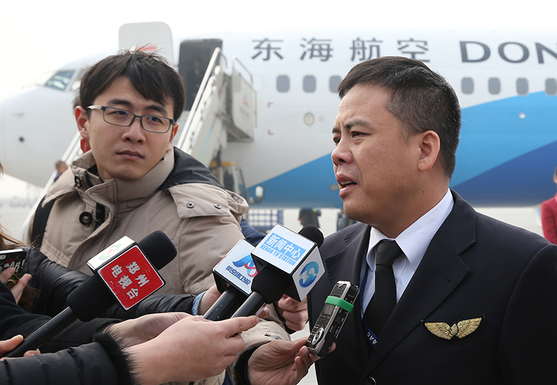 深圳机场:10月份旅客吞吐量同比增长6.3%