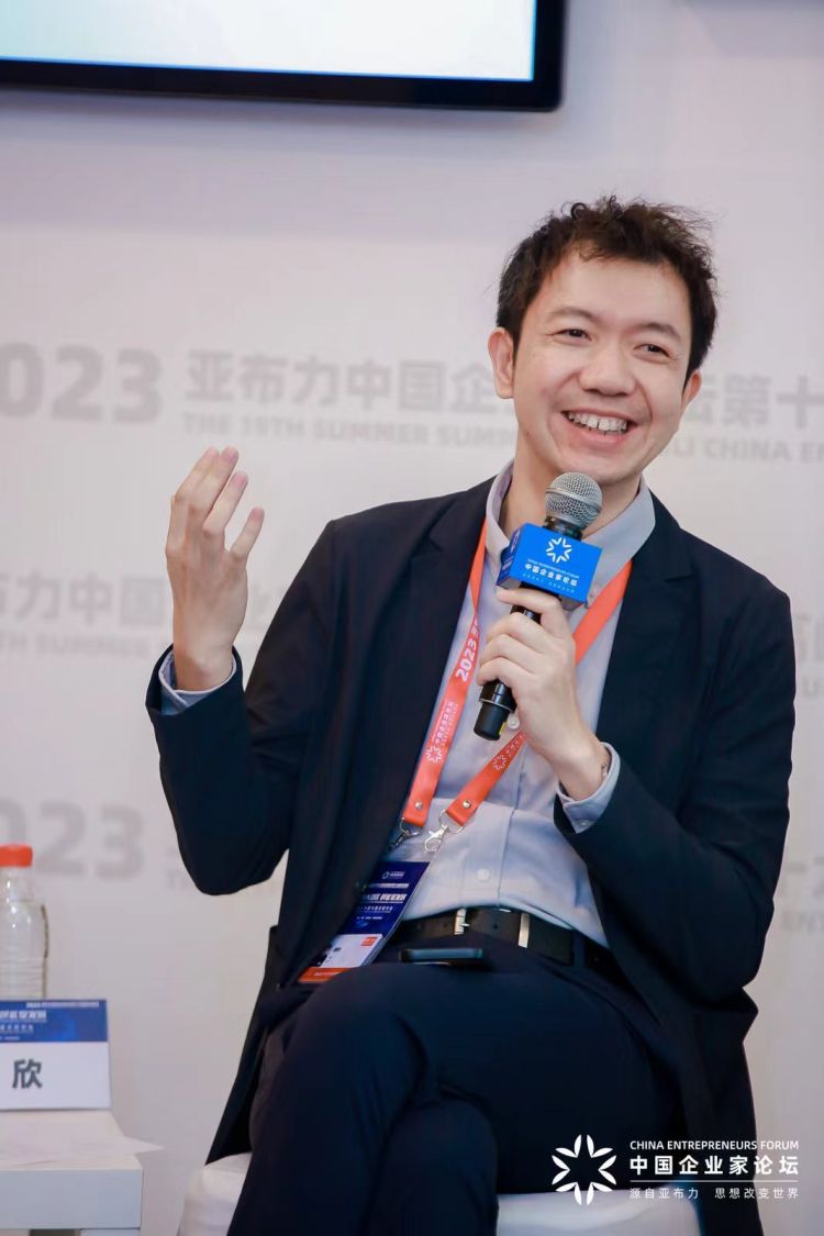 普洛斯新设中国CEO职位,阿里云:计划2026年拿下中国AI云市场增量的80%|未来商业早参