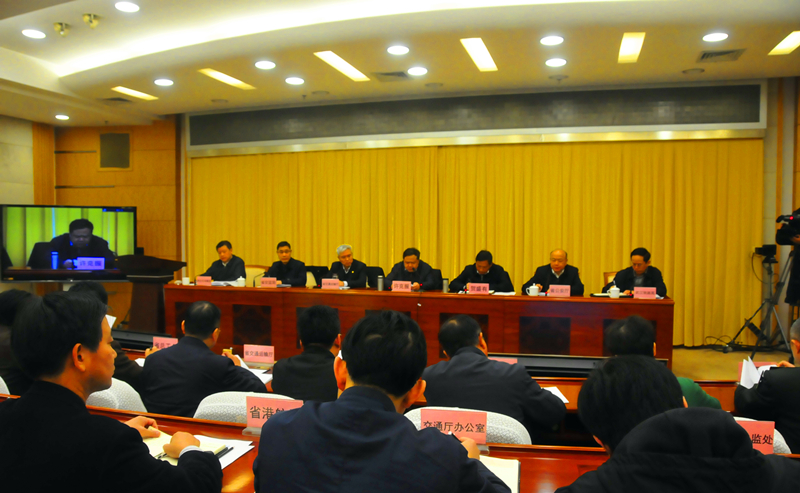 国家发展改革委等部门联合召开2026年全国春运电视电话会议