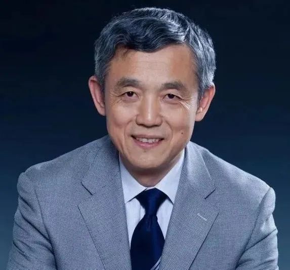 人工智能投资热度不减 知名基金经理持续加码
