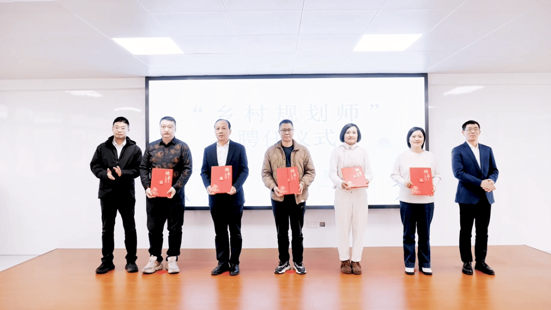 聚力文化：聘任陈智剑为公司总经理