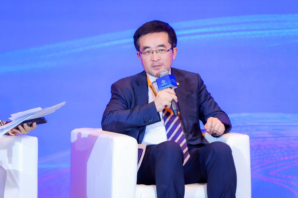 瑞达期货密集资本运作谋转型，管理层频繁变动，合规短板成掣肘