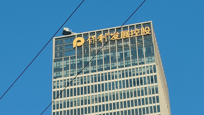 贺鸿电子(837506):上海蓝勤投资有限公司增持公司股份344万股