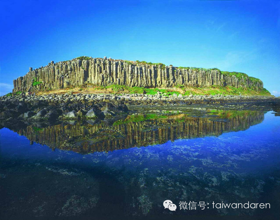 调笑令・青岛月夜海滨