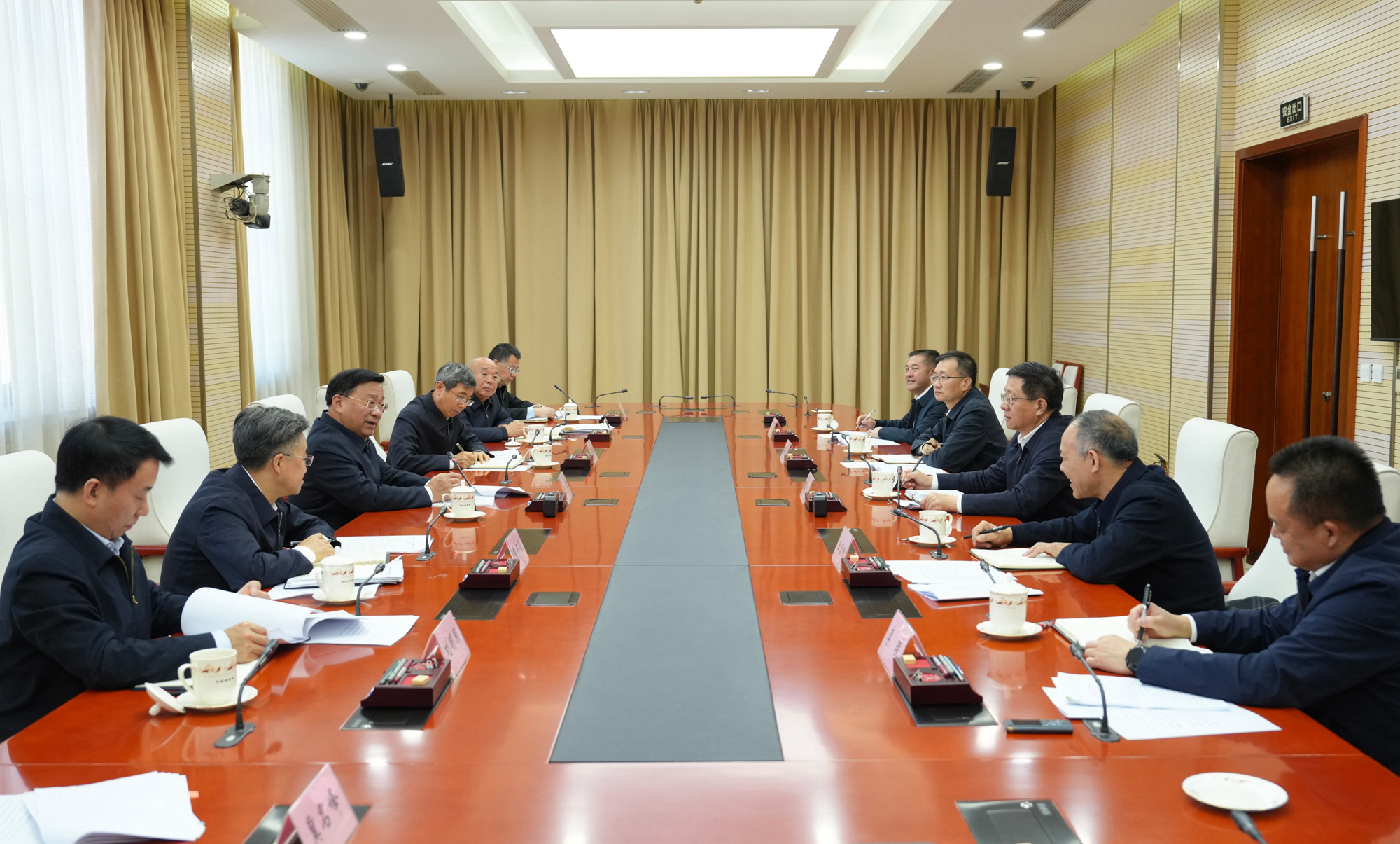 国家粮食和物资储备局召开乡村振兴工作领导小组会议