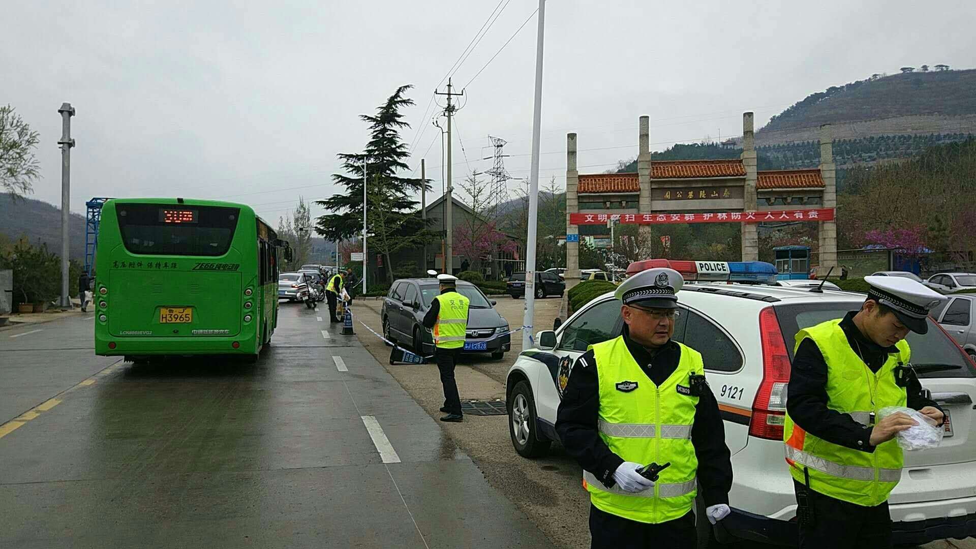 全国首支机器人交警中队,正式上岗!